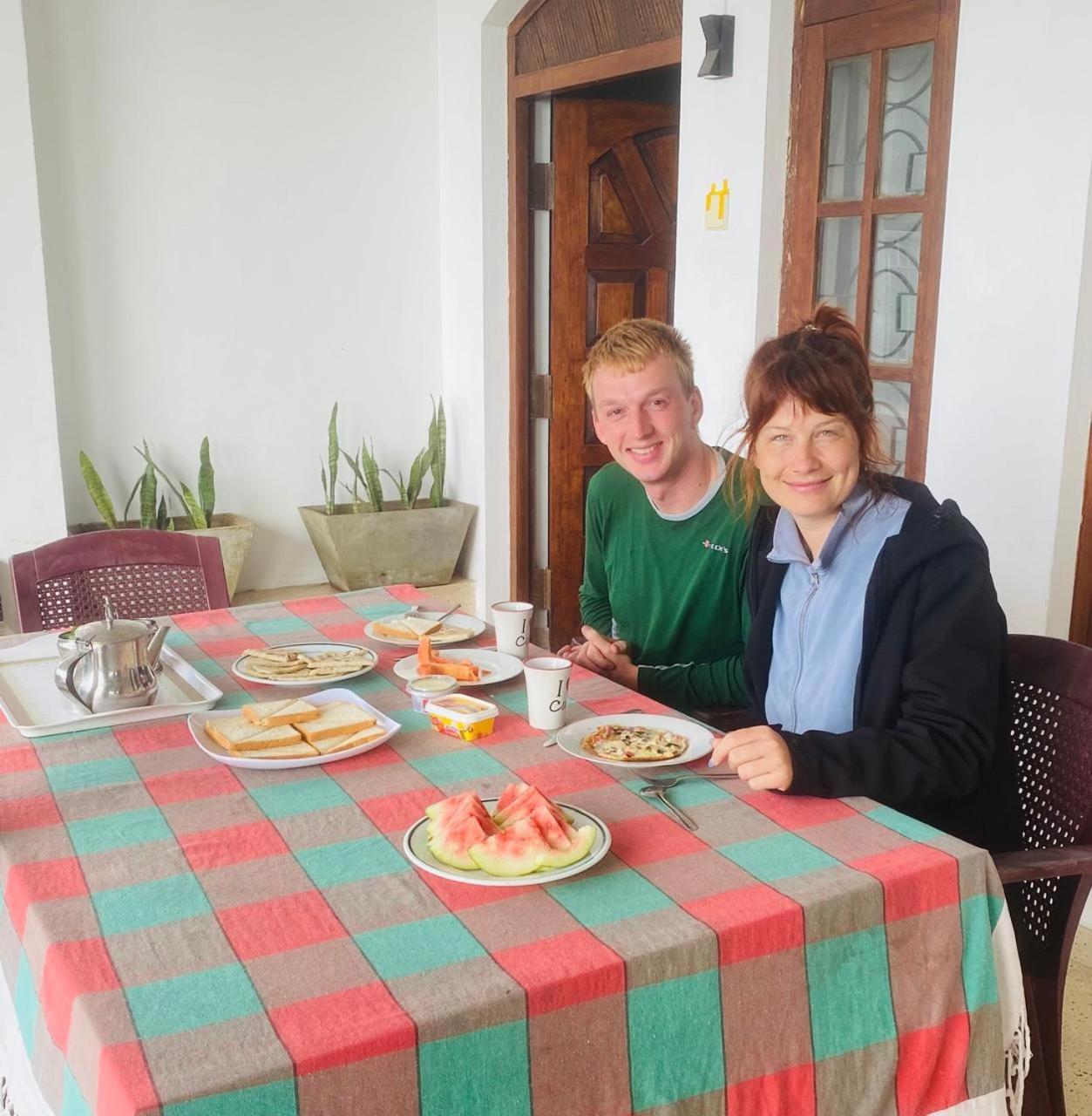 Farah Guest Inn Haputale Buitenkant foto